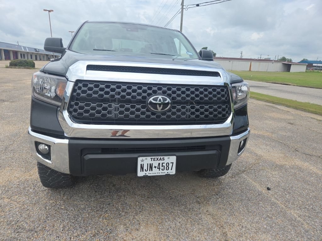 Used 2020 Toyota Tundra SR5 AWD/4WD image 2