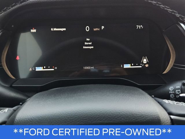 Used 2024 Jeep Grand Cherokee Limited w/ Black Appearance Package image 11