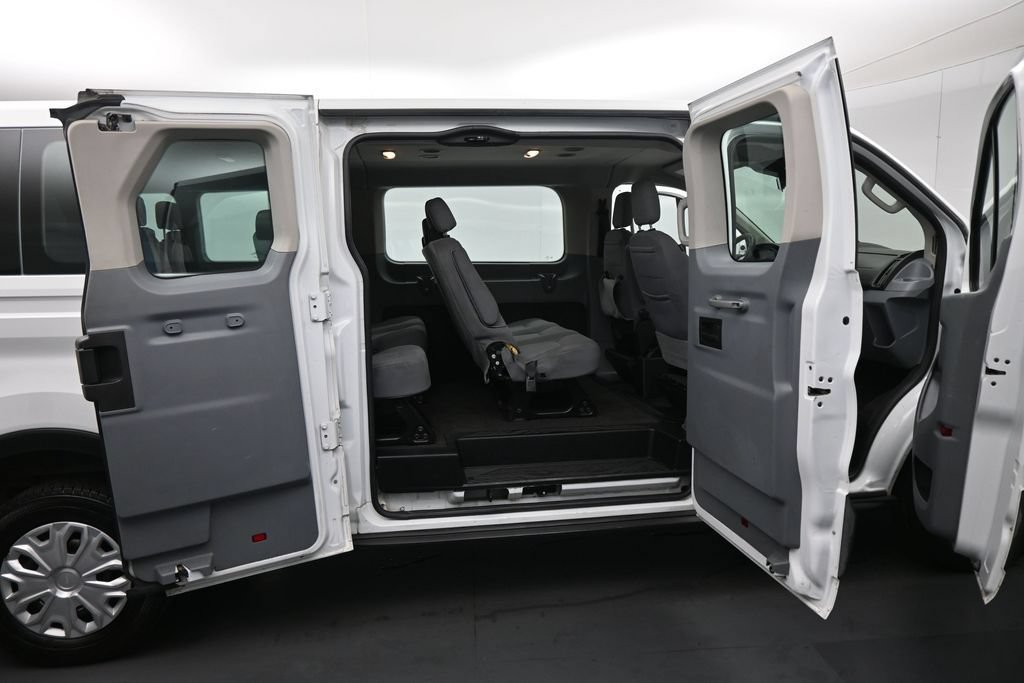 Certified 2019 Ford Transit 350 XLT RWD image 16
