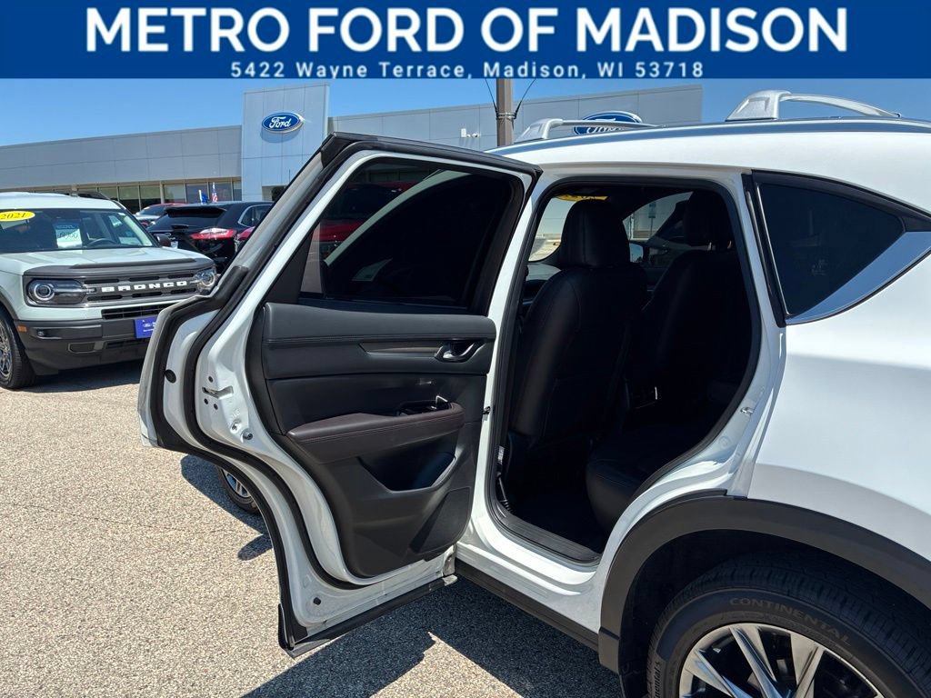 Used 2021 MAZDA CX-5 Signature AWD/4WD image 36