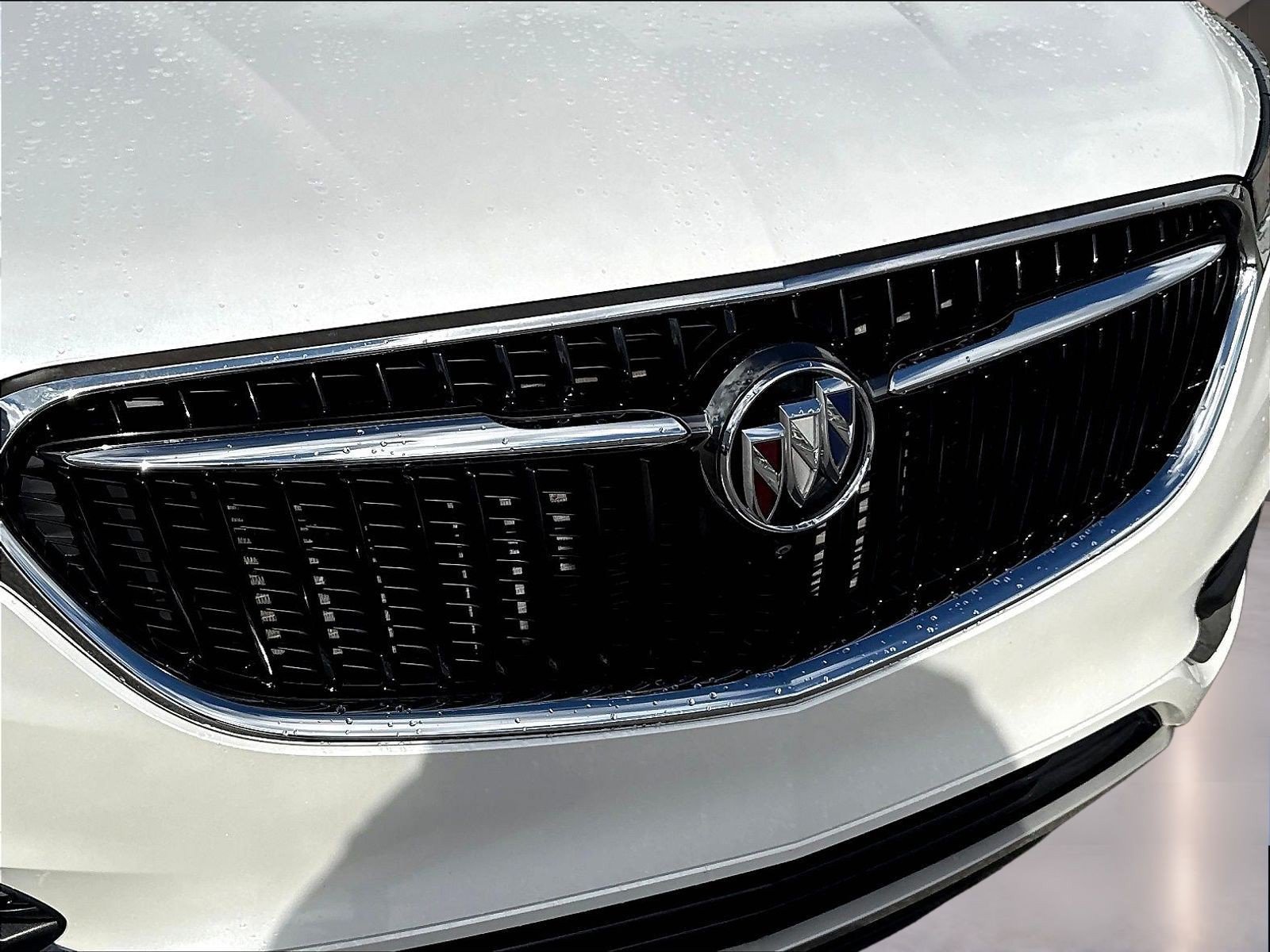 Used 2020 Buick Enclave Essence w/ Sound and Sites Package FWD image 38