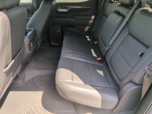 Used 2025 Chevrolet Silverado 1500 LT Trail Boss w/ Convenience Package II AWD/4WD image 31