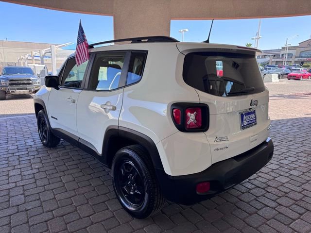 Used 2022 Jeep Renegade Sport AWD/4WD image 3