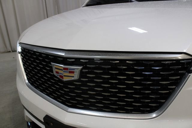 Used 2020 Cadillac XT6 Premium Luxury AWD/4WD image 34