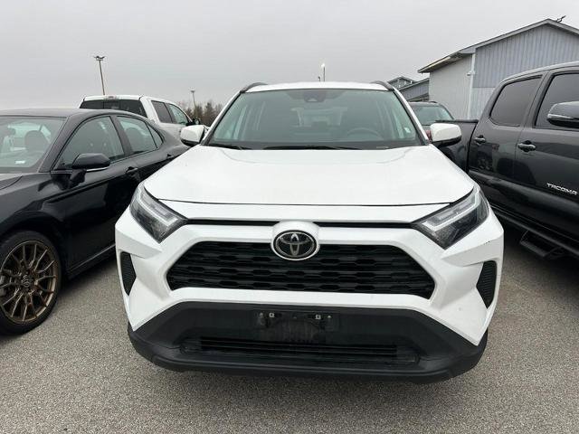 Used 2024 Toyota RAV4 XLE image 2