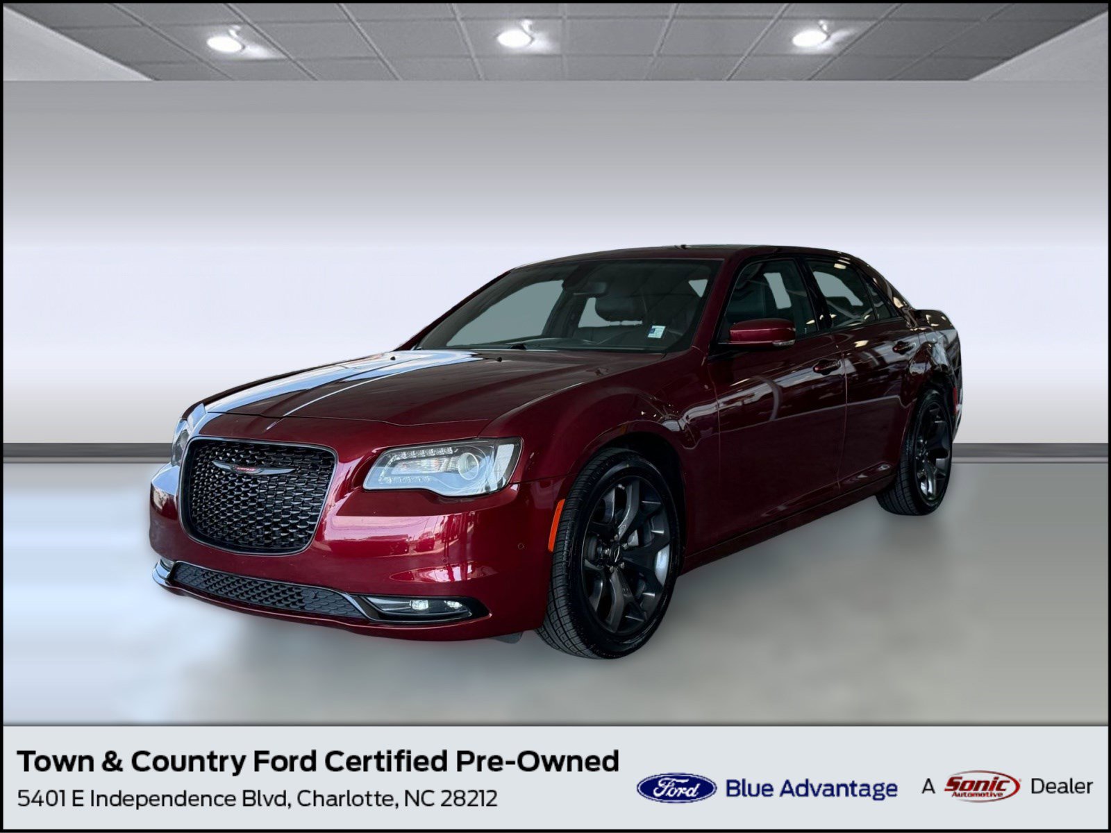 Used 2023 Chrysler 300 S