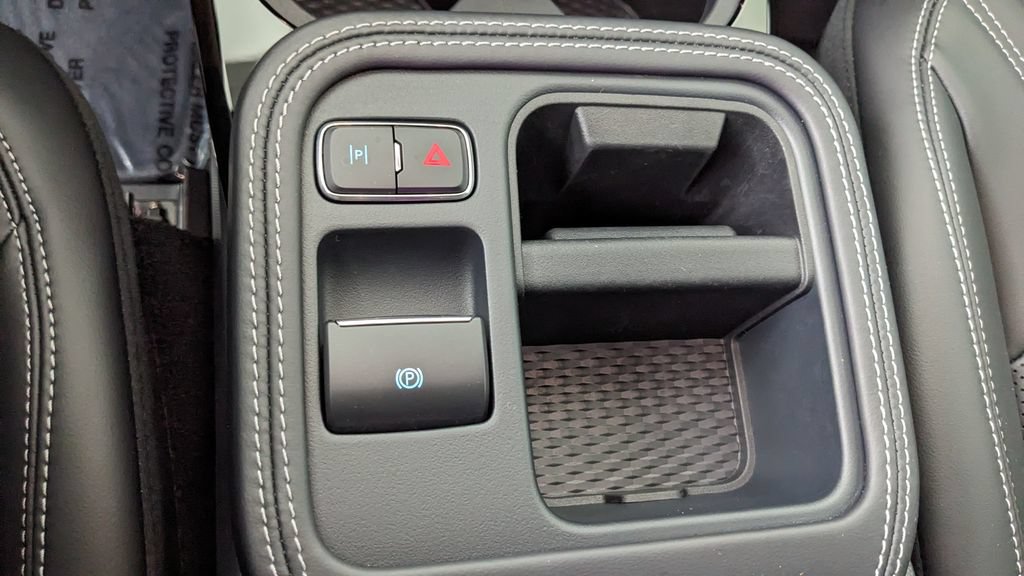 Certified 2025 Ford Mustang Mach-E Premium AWD/4WD image 31