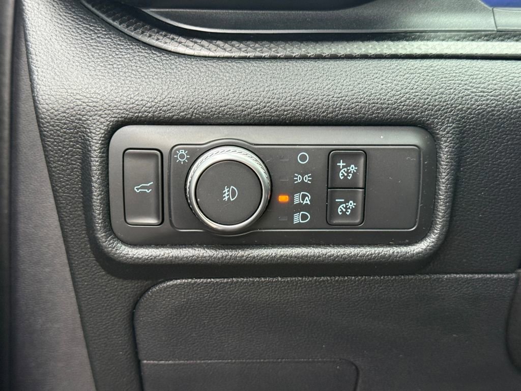 Certified 2020 Ford Explorer ST w/ Premium Technology Package image 27