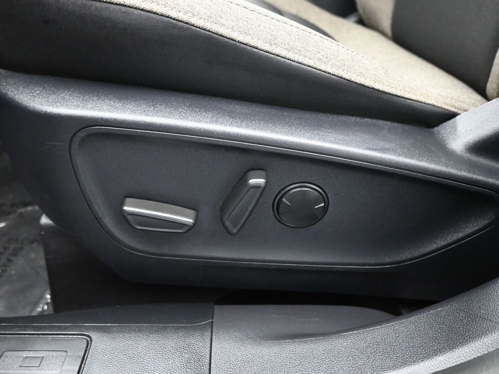 Certified 2025 Ford Bronco Sport Big Bend w/ Convenience Package image 37