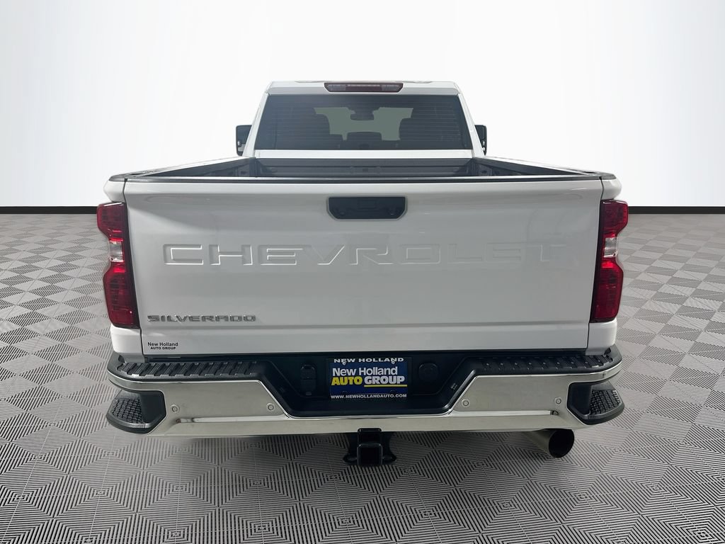 Used 2025 Chevrolet Silverado 3500 W/T w/ WT/CX Safety Package AWD/4WD image 9