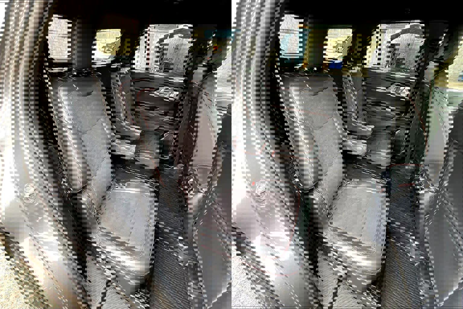 Certified 2025 Ford Explorer ST image 24