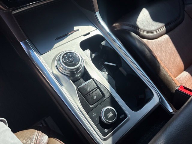 Certified 2023 Ford Explorer King Ranch w/ Technology Package AWD/4WD image 18