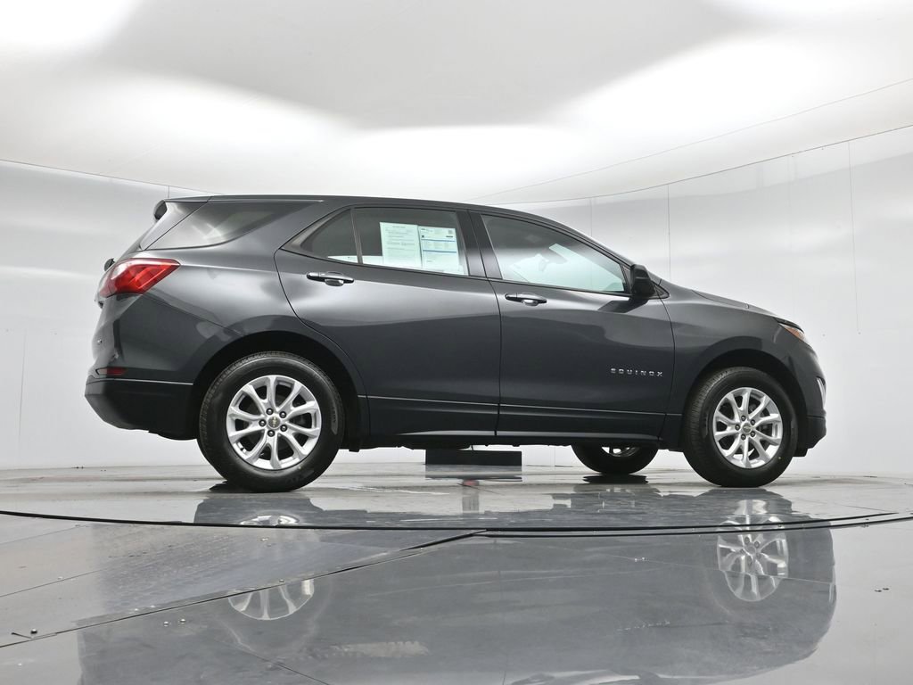 Used 2019 Chevrolet Equinox LS AWD/4WD image 45