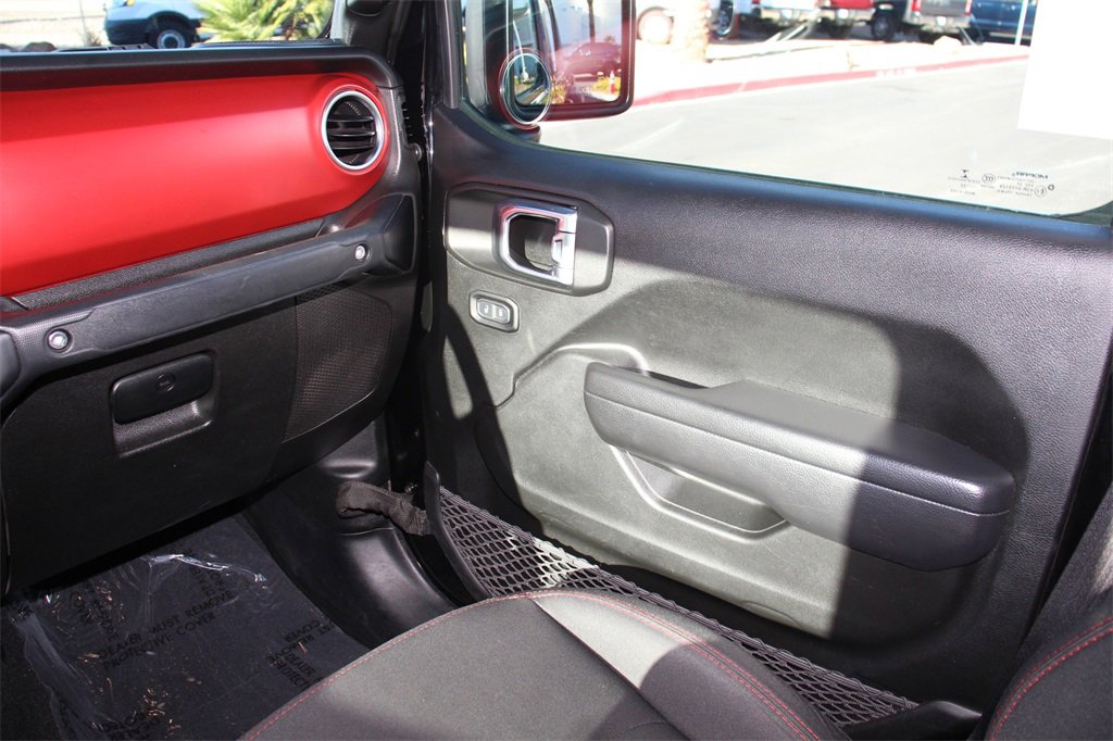 Used 2022 Jeep Gladiator Rubicon w/ LED Lighting Group image 18