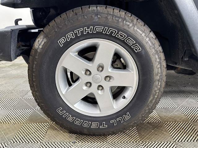 Used 2017 Jeep Wrangler Sport AWD/4WD image 11