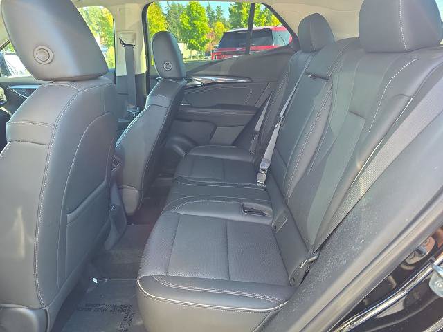 Used 2021 Buick Envision Essence w/ Technology Package I AWD/4WD image 35