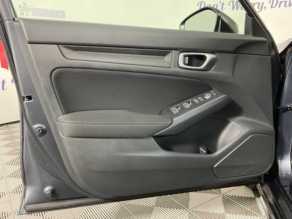 Used 2023 Honda Civic LX image 12