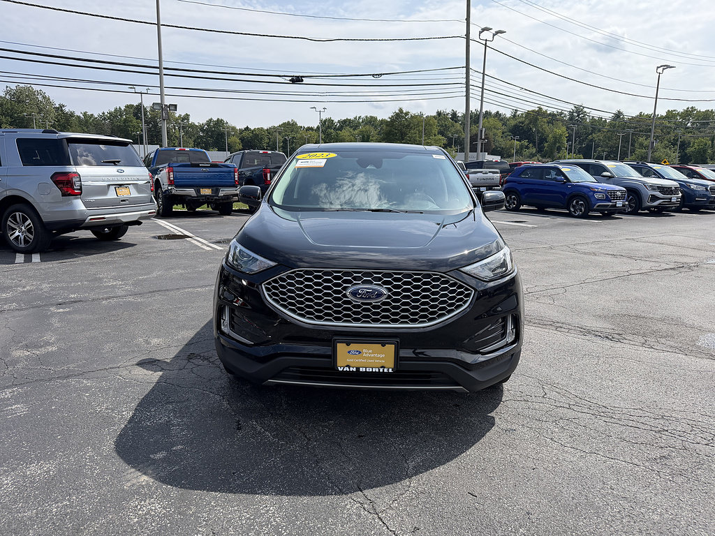 Certified 2023 Ford Edge SEL w/ Convenience Package AWD/4WD image 11