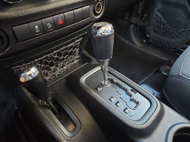 Used 2018 Jeep Wrangler Unlimited Sport S image 12