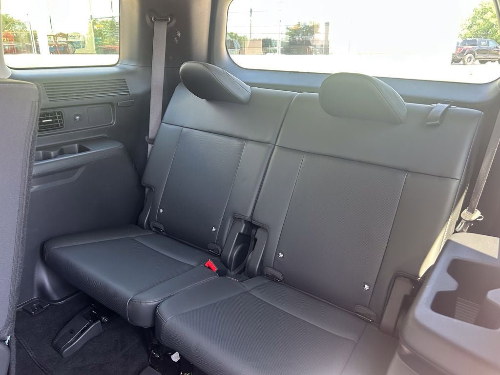 Used 2026 Hyundai Santa Fe SEL AWD/4WD image 15