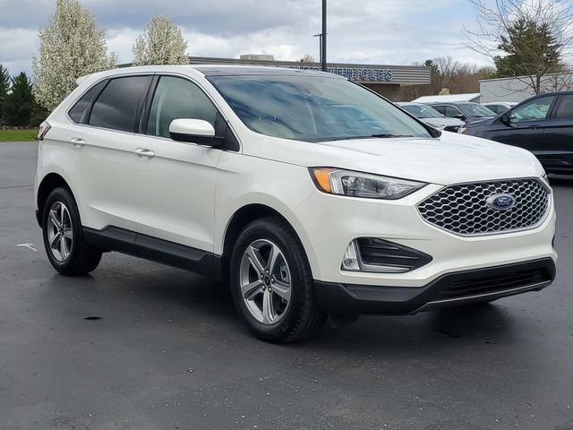 Certified 2024 Ford Edge SEL w/ Convenience Package AWD/4WD image 2