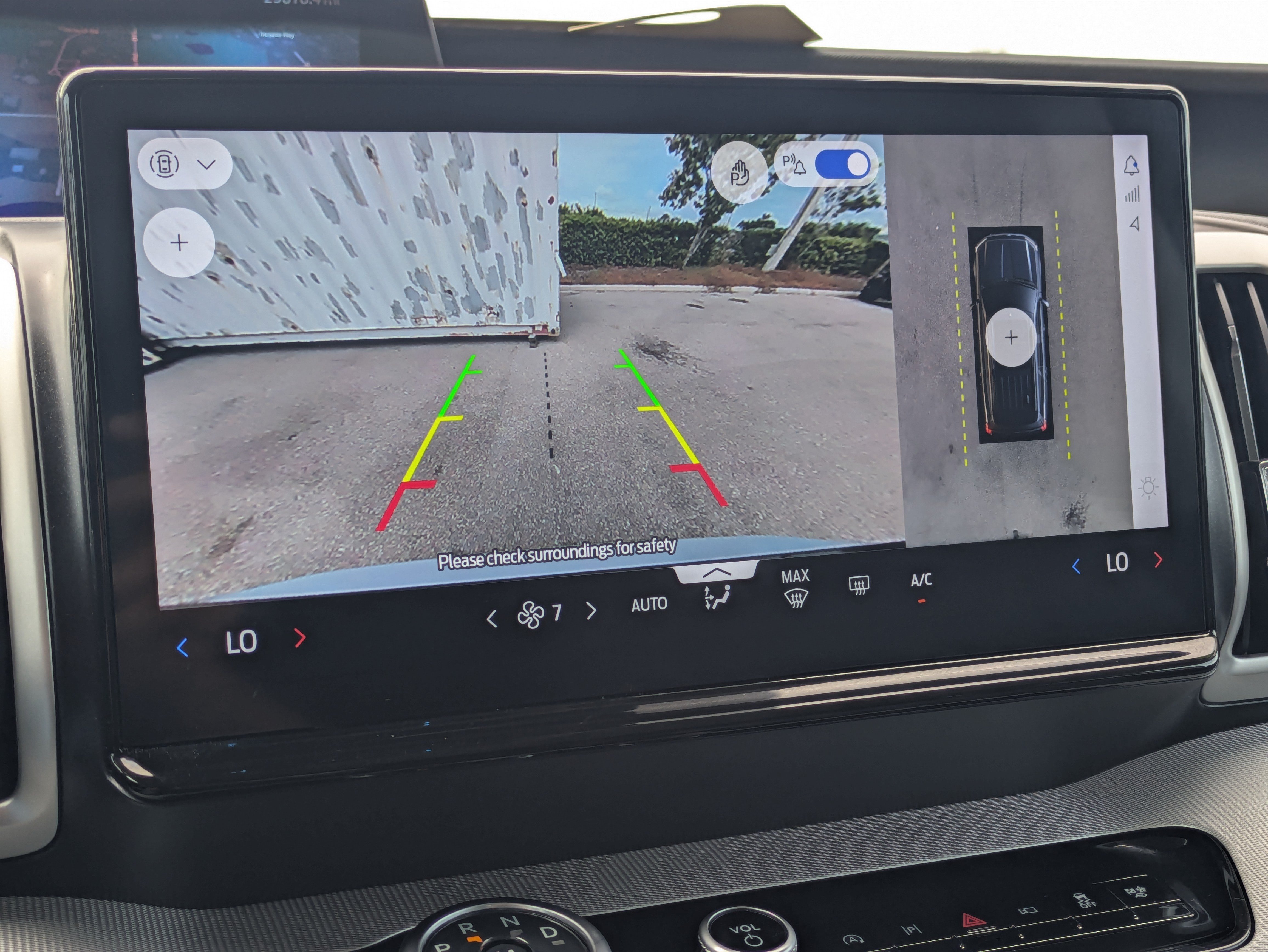 Certified 2025 Ford Expedition Active RWD image 35