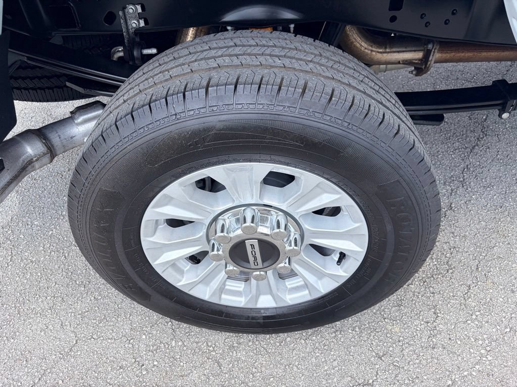Certified 2022 Ford F250 XLT AWD/4WD image 32