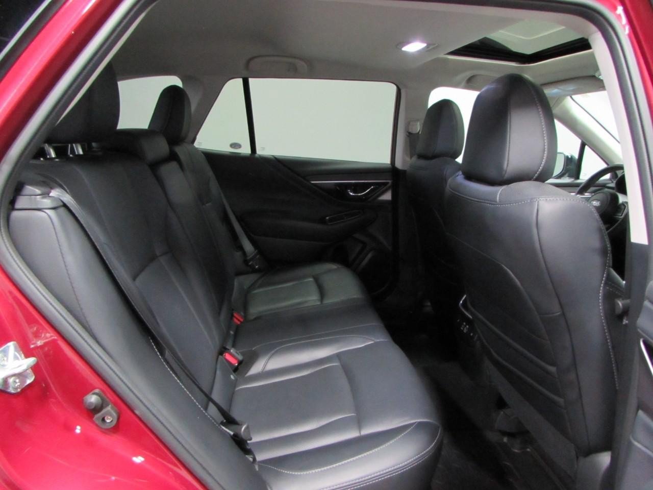 Used 2024 Subaru Outback Limited XT AWD/4WD image 19