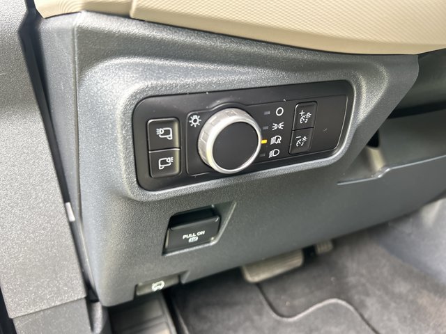 Certified 2023 Ford Bronco Wildtrak AWD/4WD image 28