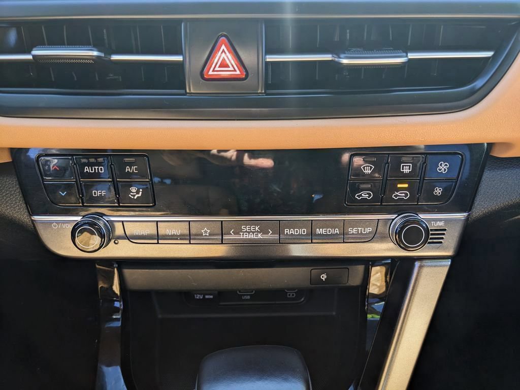 Used 2024 Kia Seltos EX FWD image 9