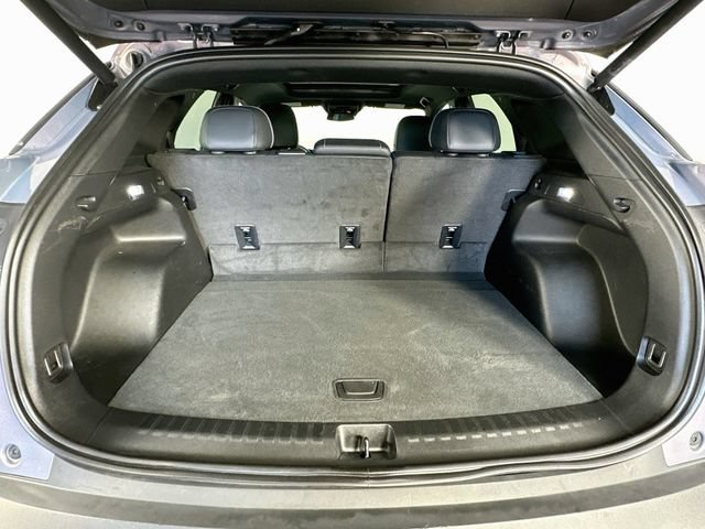 Used 2024 Chevrolet Blazer EV LT AWD/4WD image 32