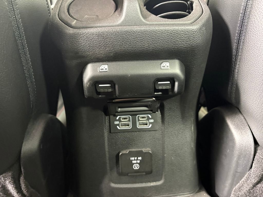 Used 2023 Jeep Wrangler Unlimited Rubicon w/ Cold Weather Group image 30