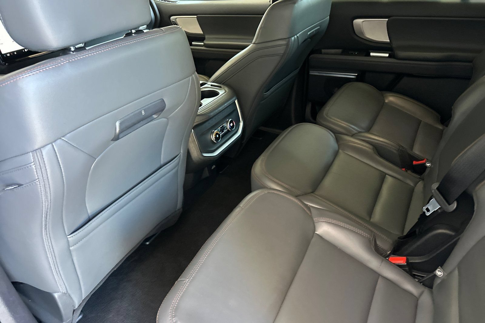 Certified 2025 Ford Expedition Max Active AWD/4WD image 12