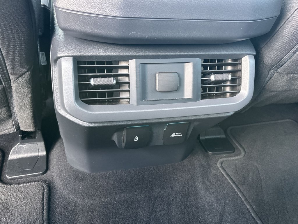 Certified 2025 Ford F150 XLT w/ Equipment Group 302A MID AWD/4WD image 21