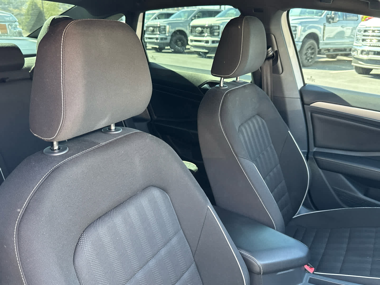 Used 2023 Volkswagen Jetta Sport FWD image 18