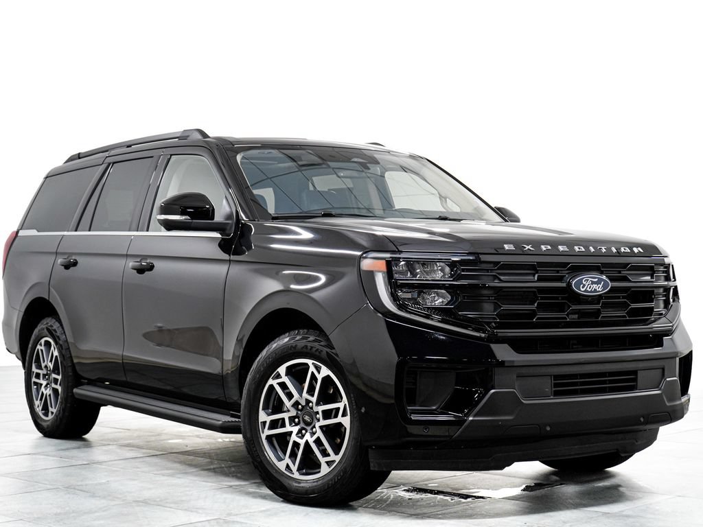 Certified 2025 Ford Expedition Active