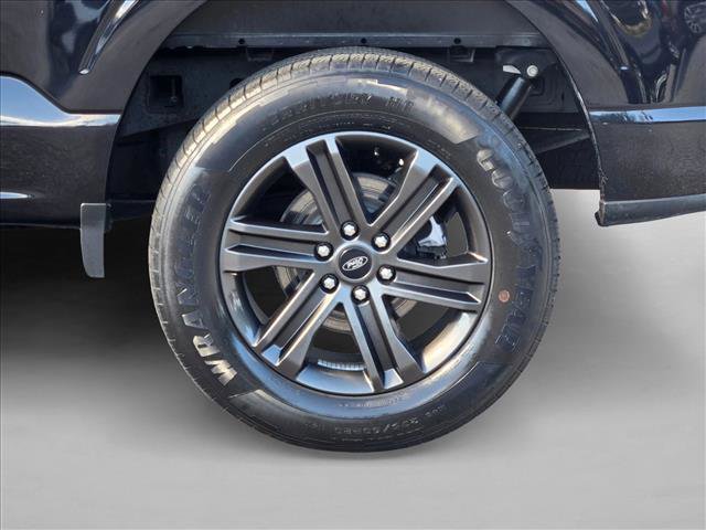 Certified 2022 Ford F150 XLT w/ Equipment Group 302A High image 22