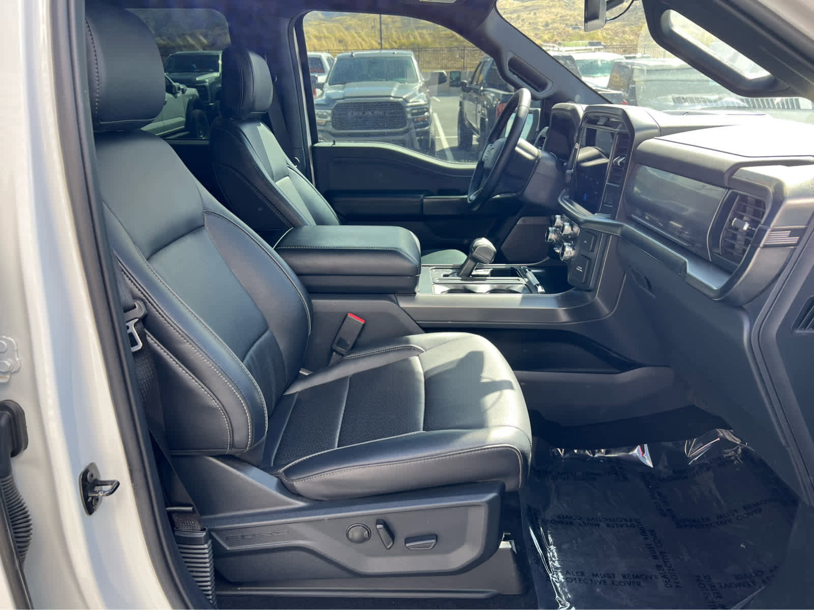Certified 2025 Ford F150 Lariat AWD/4WD image 17