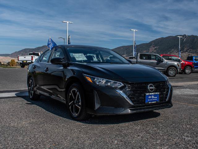 Used 2025 Nissan Sentra SV FWD image 3