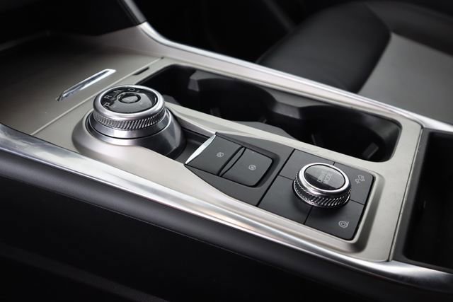 Certified 2022 Ford Explorer XLT w/ Equipment Group 202A image 57