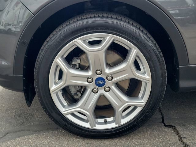 Certified 2019 Ford Escape Titanium image 30