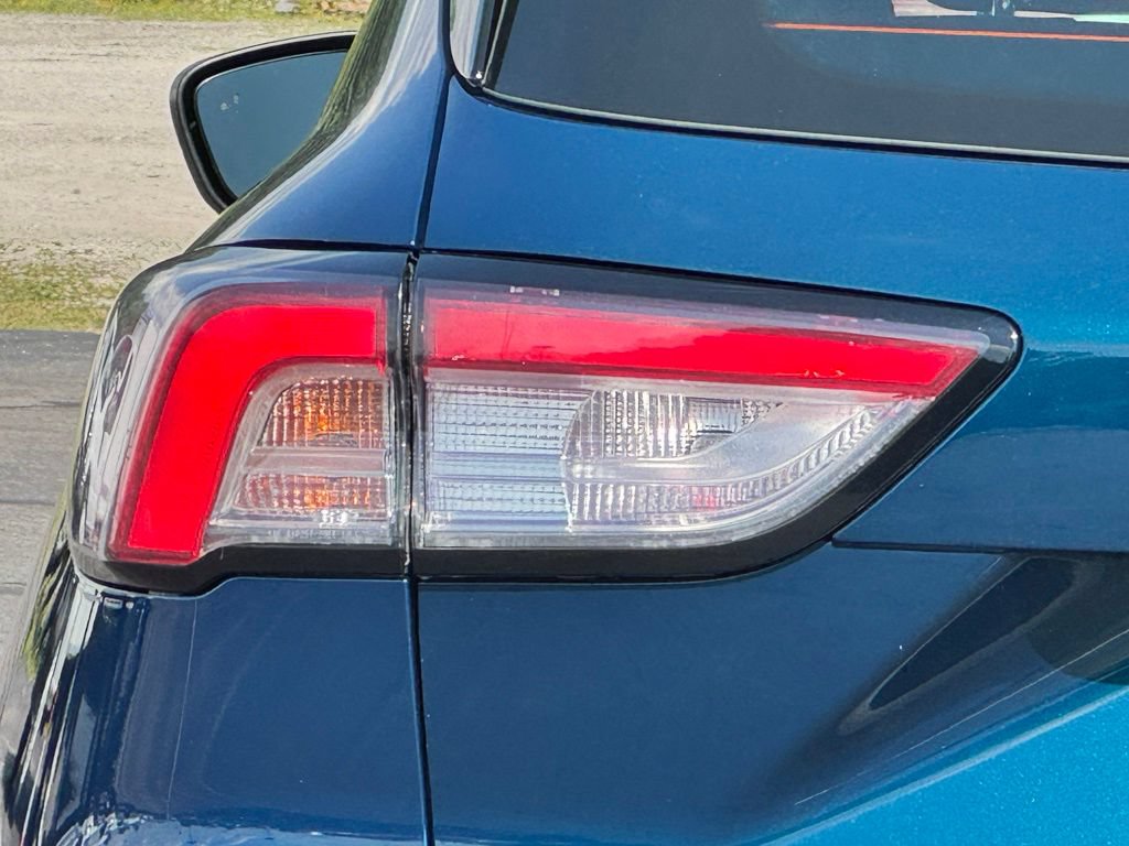 Certified 2020 Ford Escape S FWD image 9