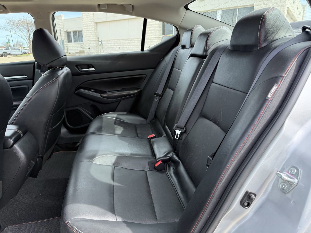 Used 2024 Nissan Altima 2.5 SR w/ SR Premium Package image 29