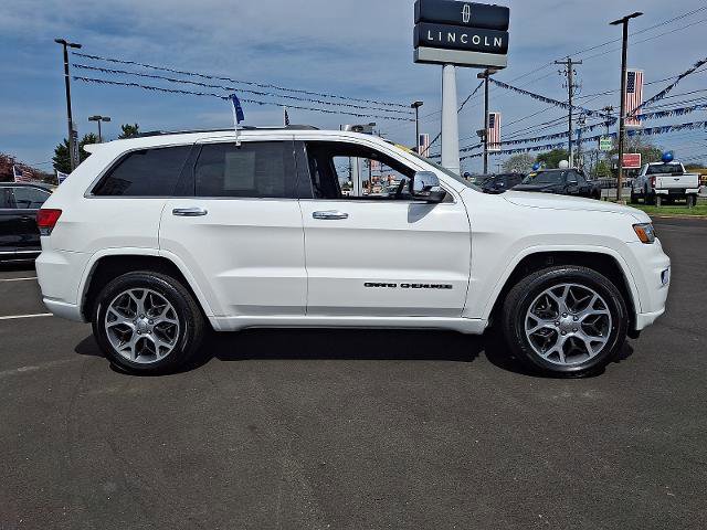 Used 2019 Jeep Grand Cherokee Overland image 4