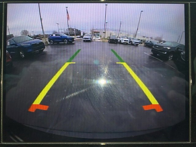 Used 2018 Chrysler Pacifica Touring-L Plus image 12