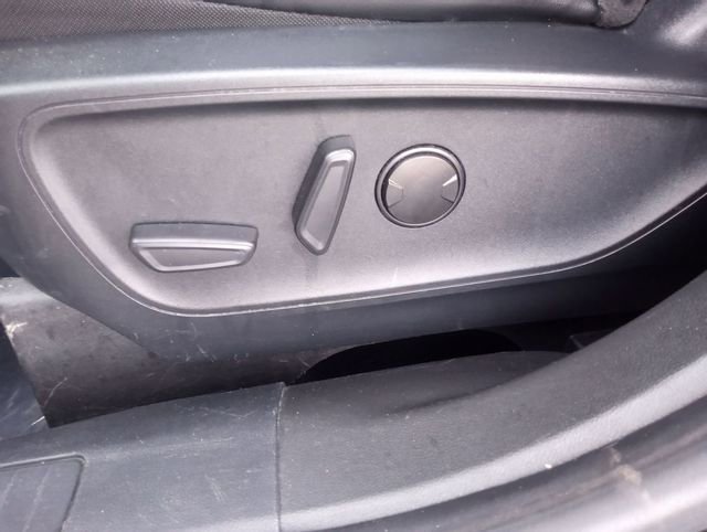 Certified 2024 Ford Escape Platinum AWD/4WD image 12