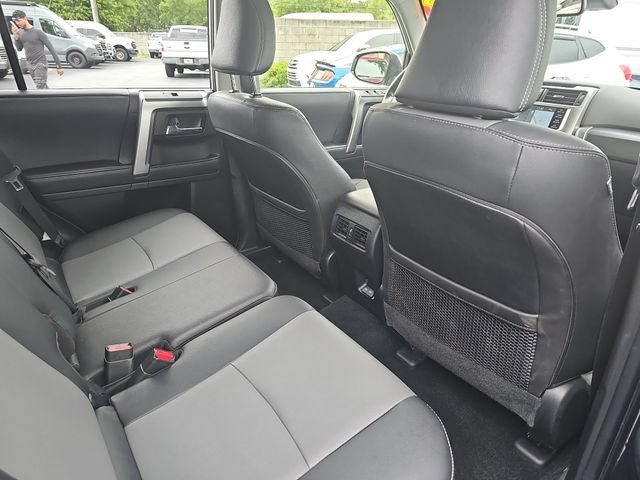 Used 2023 Toyota 4Runner SR5 Premium w/ Moonroof Package RWD image 13