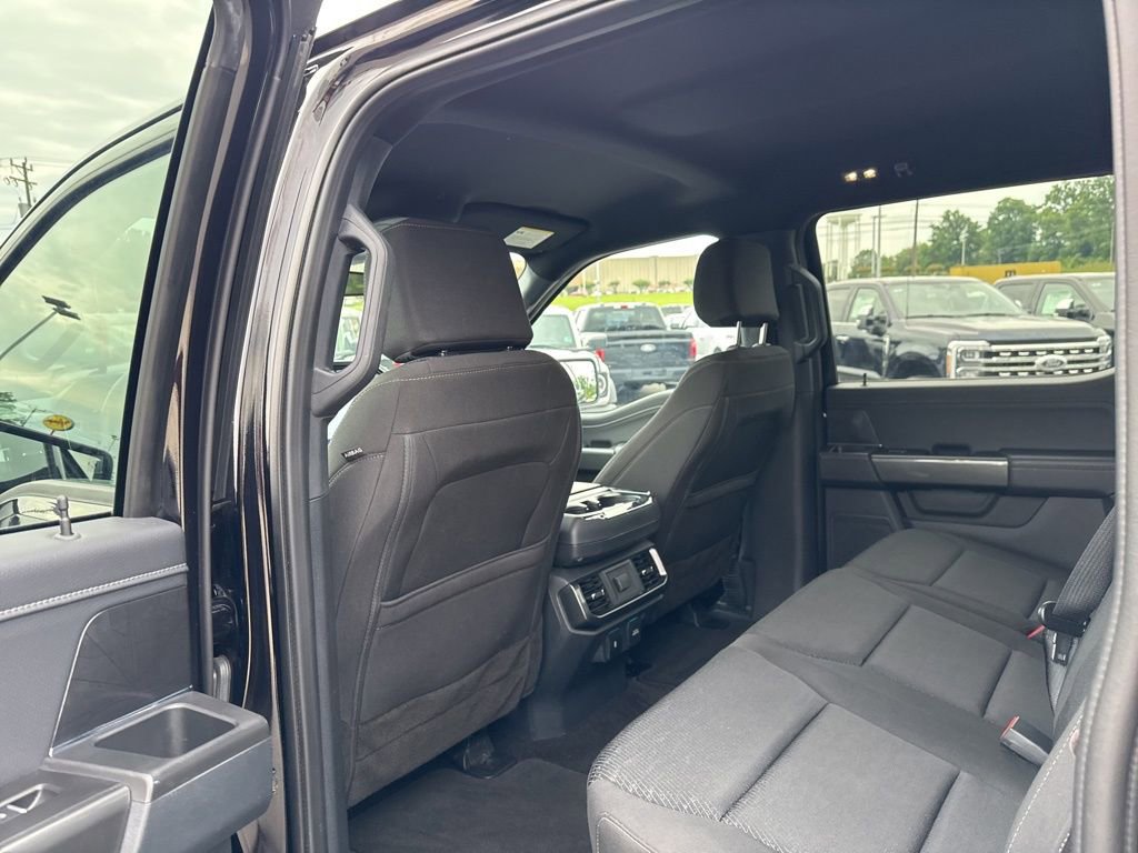 Certified 2022 Ford F150 XLT w/ Equipment Group 302A High image 16