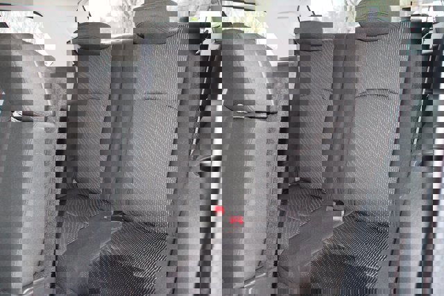 Used 2019 Dodge Journey SE image 19