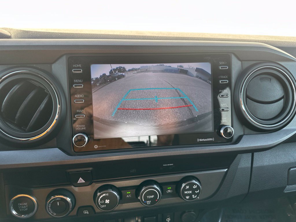 Used 2020 Toyota Tacoma TRD Sport w/ Technology Package AWD/4WD image 41